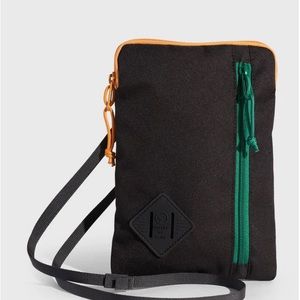 Deadstock (R)evolution™ Transport Pouch - NWT